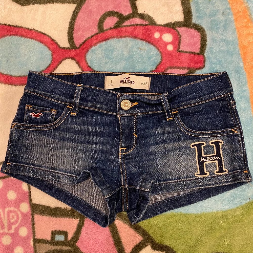 hollister shorts size 1